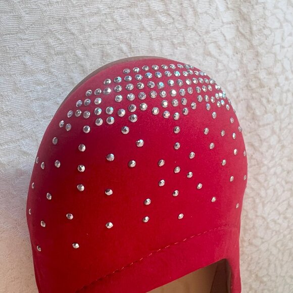 LIKE NEW WALKING CRADLES Women's Red Suede Flats with Sparkles Size 7WW - Picture 7 of 9